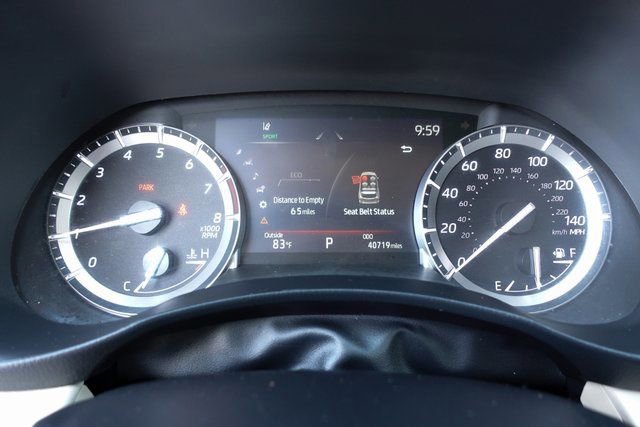 Used 2022 Toyota Highlander Limited image 17