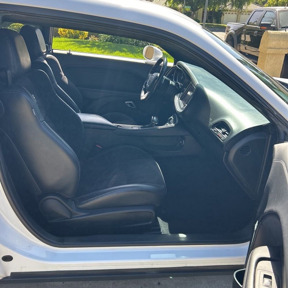 Used 2020 Dodge Challenger R/T Scat Pack w/ Plus Package RWD image 8