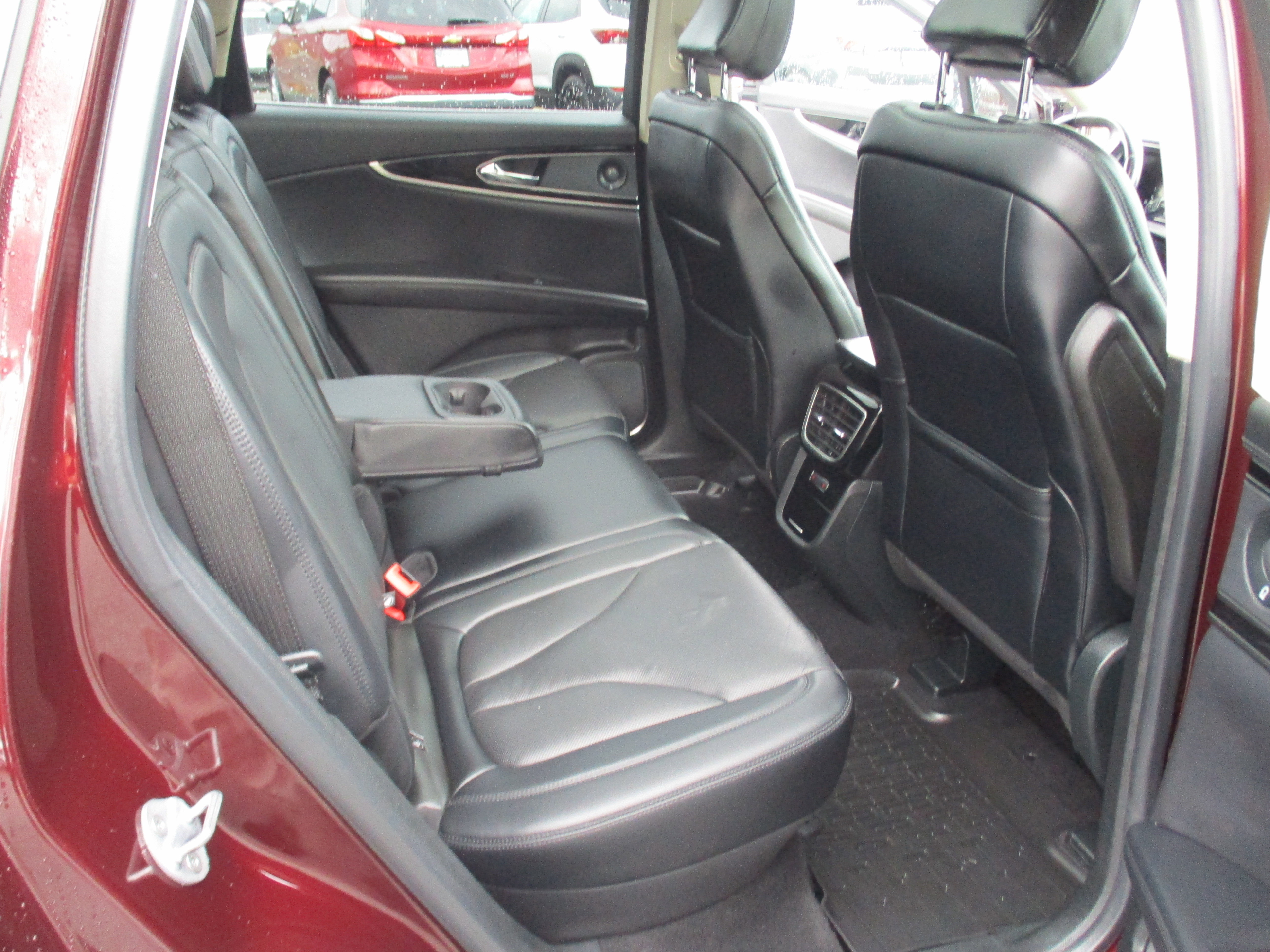 Used 2022 Lincoln Nautilus Reserve w/ Luxury Package AWD/4WD image 15