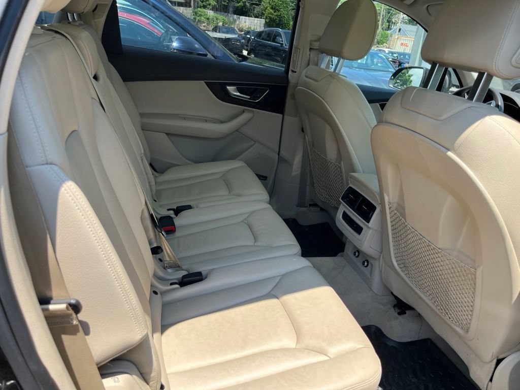 Used 2018 Audi Q7 3.0T Premium Plus AWD/4WD image 4