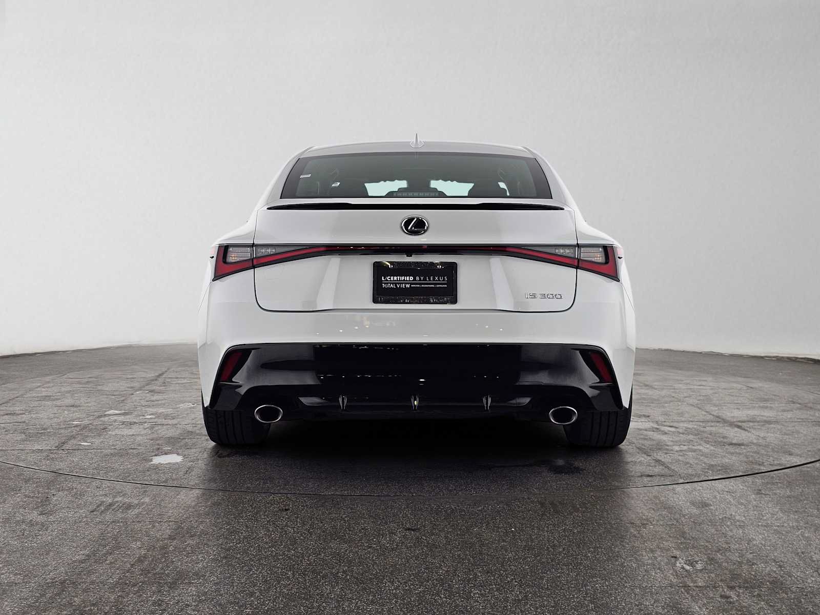 Certified 2025 Lexus IS 300 F Sport RWD image 4