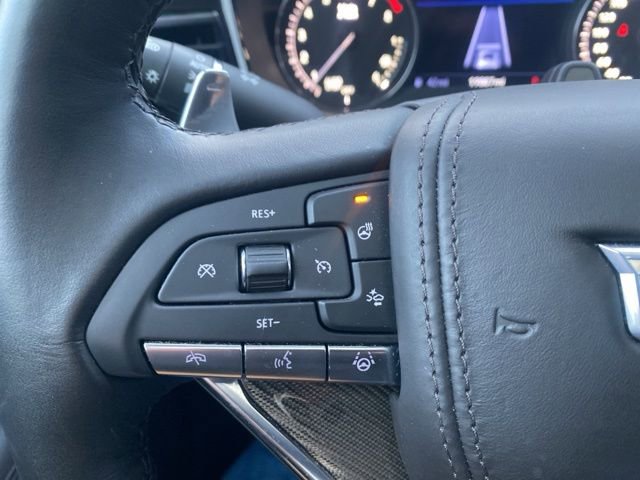 Used 2023 Cadillac XT6 Sport w/ LPO, ONYX Package image 10