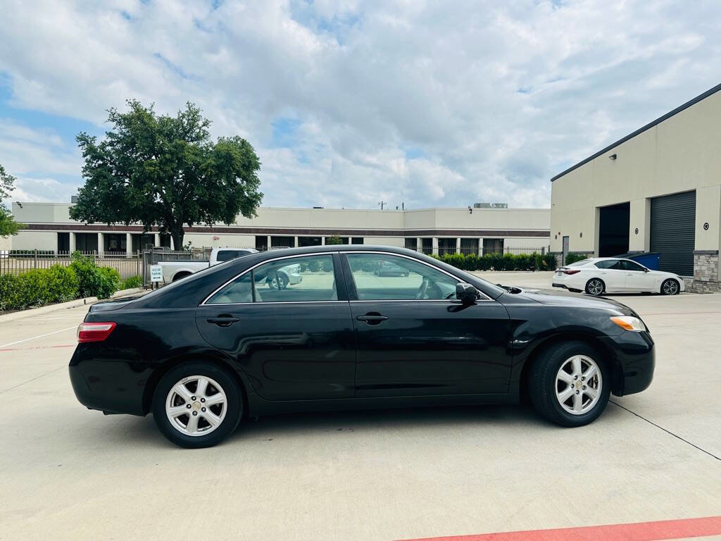 Used 2008 Toyota Camry CE FWD image 12