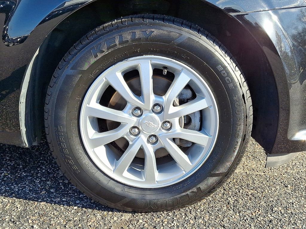 Used 2020 Chevrolet Sonic LT image 9