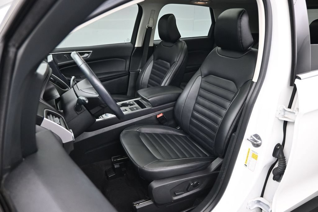 Certified 2023 Ford Edge SEL w/ Convenience Package AWD/4WD image 16