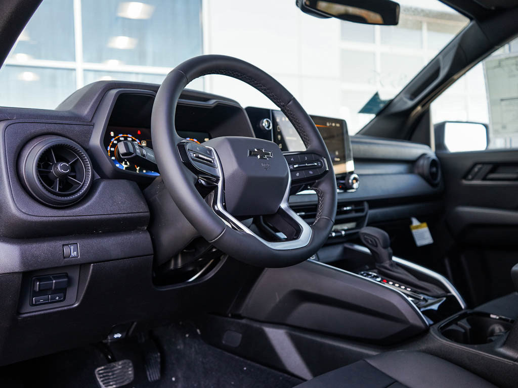 New 2026 Chevrolet Colorado Trail Boss AWD/4WD image 17