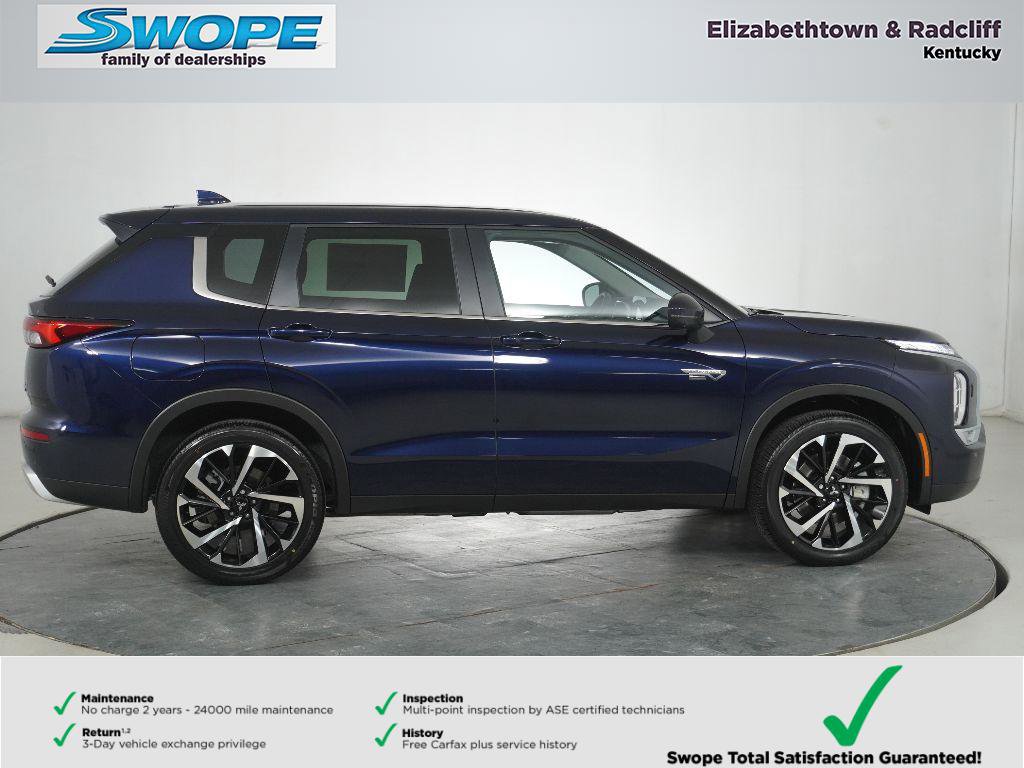 New 2025 Mitsubishi Outlander SE image 2