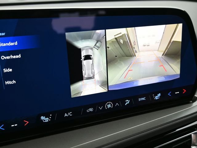 New 2026 Chevrolet Traverse LT w/ Sun and Wheel Package image 33