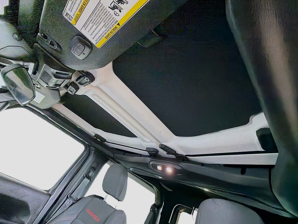 Used 2024 Jeep Wrangler Rubicon w/ Capability Package image 15