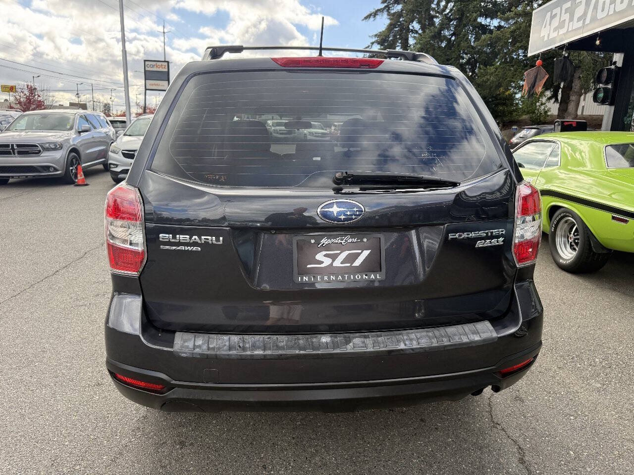 Used 2015 Subaru Forester 2.5i w/ Alloy Wheel Package AWD/4WD image 4