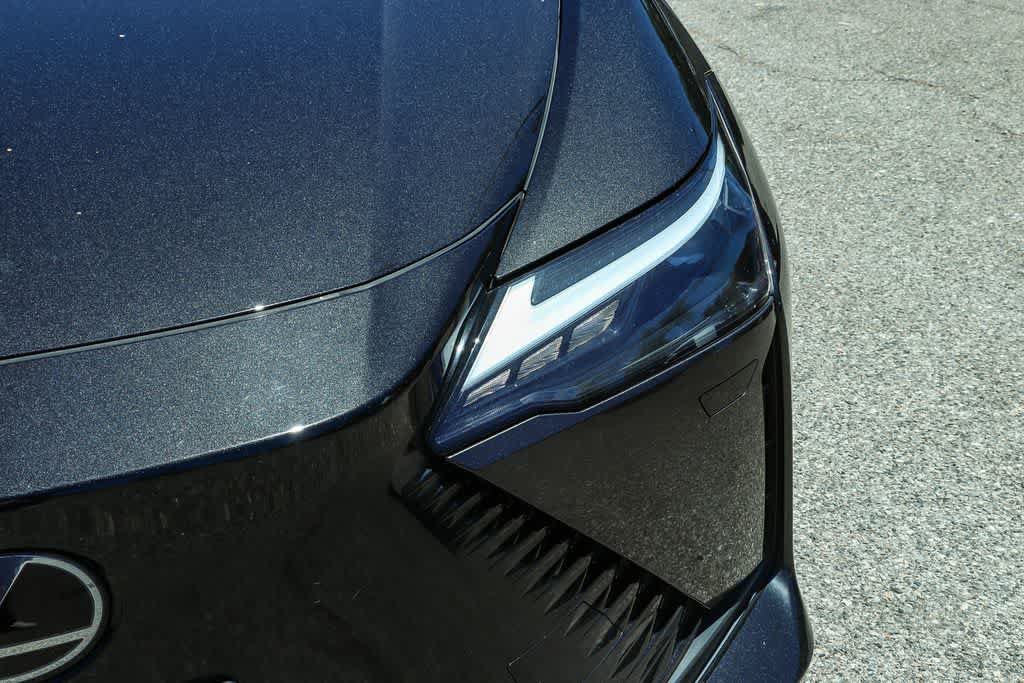 Used 2023 Lexus RZ 450e Premium w/ Technology Package AWD/4WD image 7