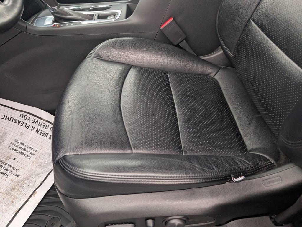 Used 2020 Chevrolet Equinox LT image 22