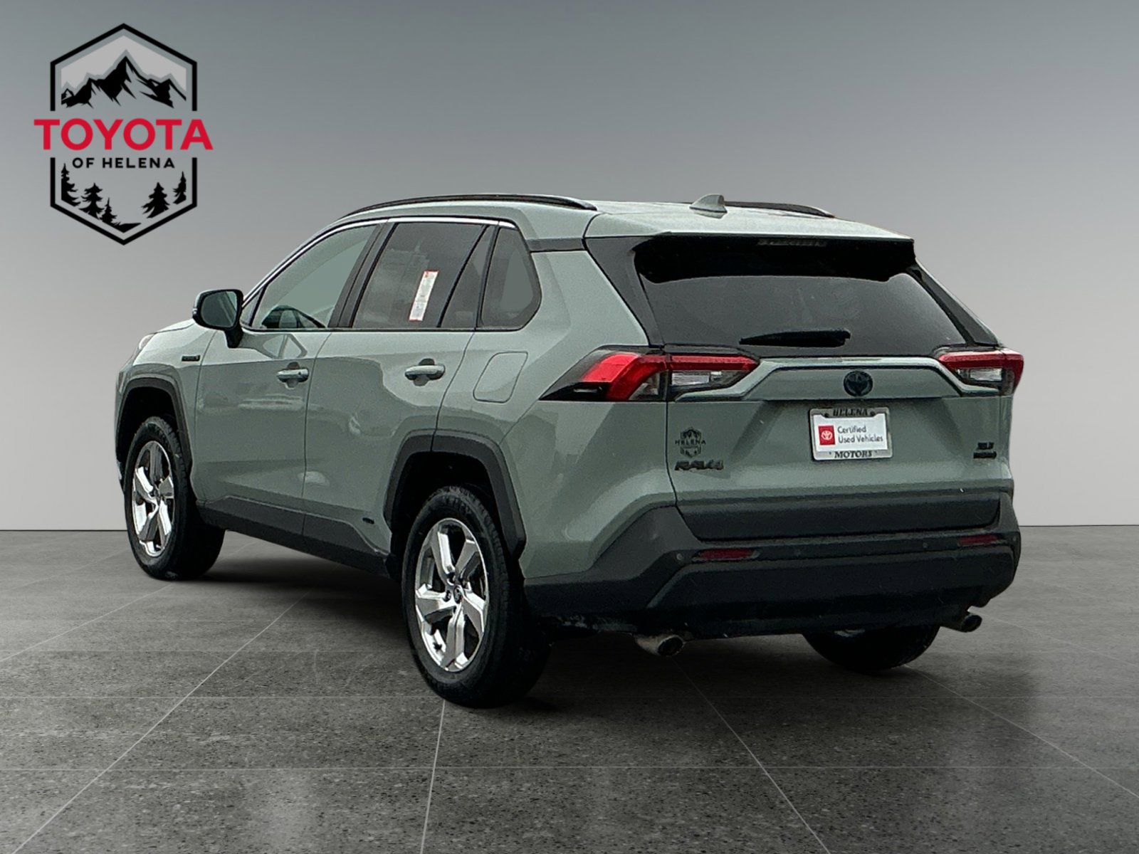 Certified 2021 Toyota RAV4 XLE Premium image 3