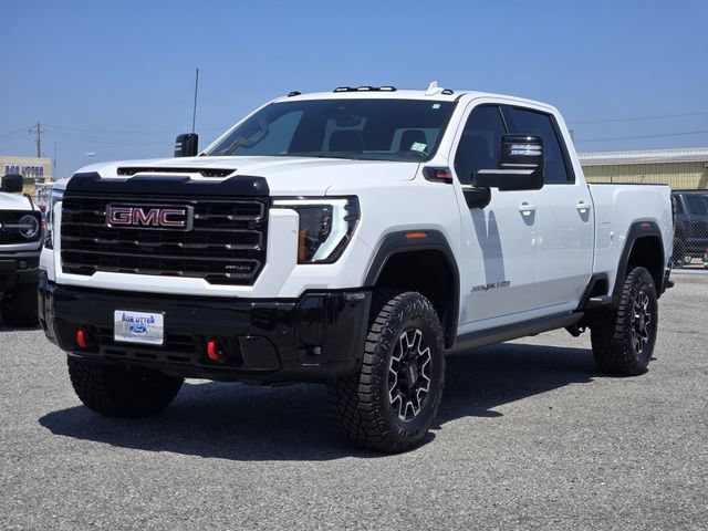 Used 2026 GMC Sierra 2500 AT4X AWD/4WD image 3