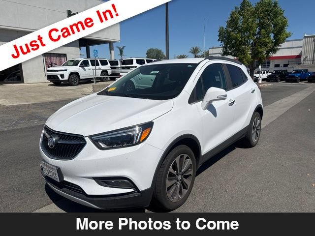 Used 2020 Buick Encore Essence FWD image 1