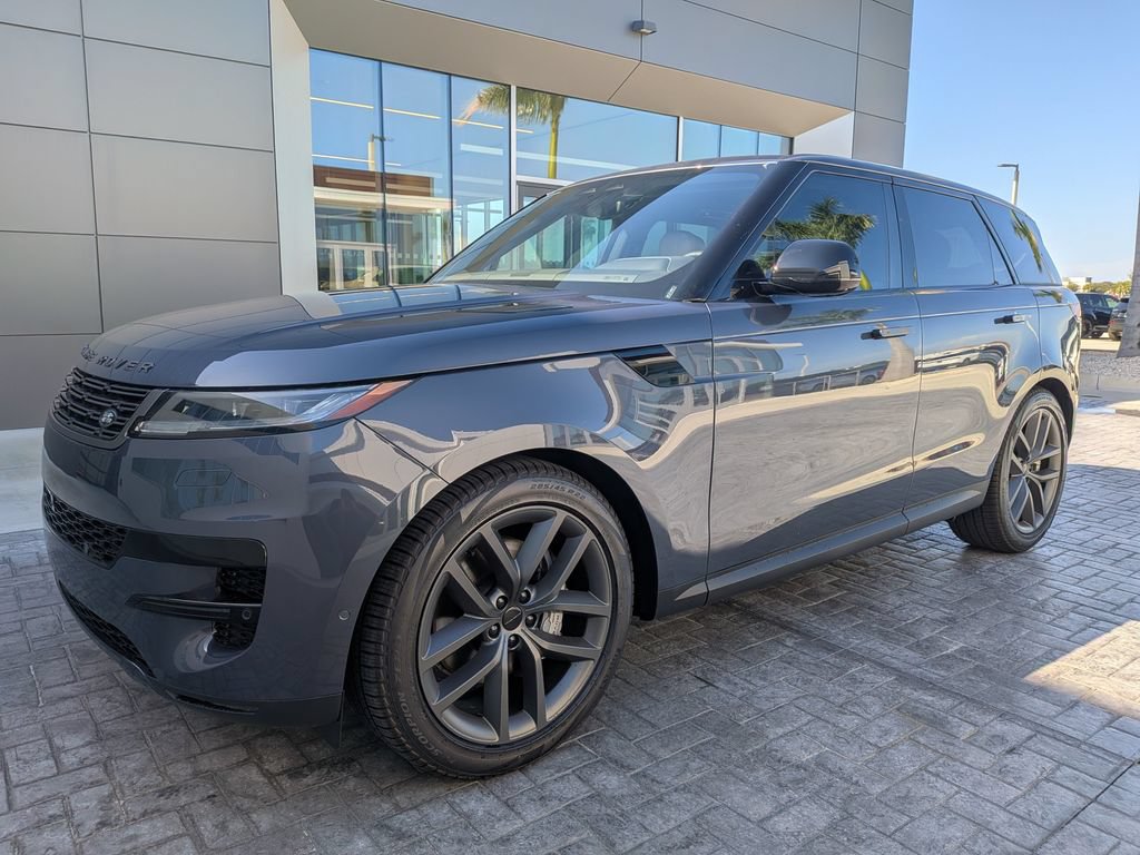 New 2026 Land Rover Range Rover Sport SE AWD/4WD image 2