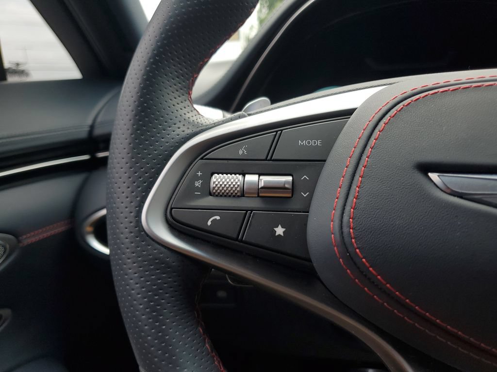 Used 2023 Genesis GV70 2.5T w/ Sport Prestige Package AWD/4WD image 23