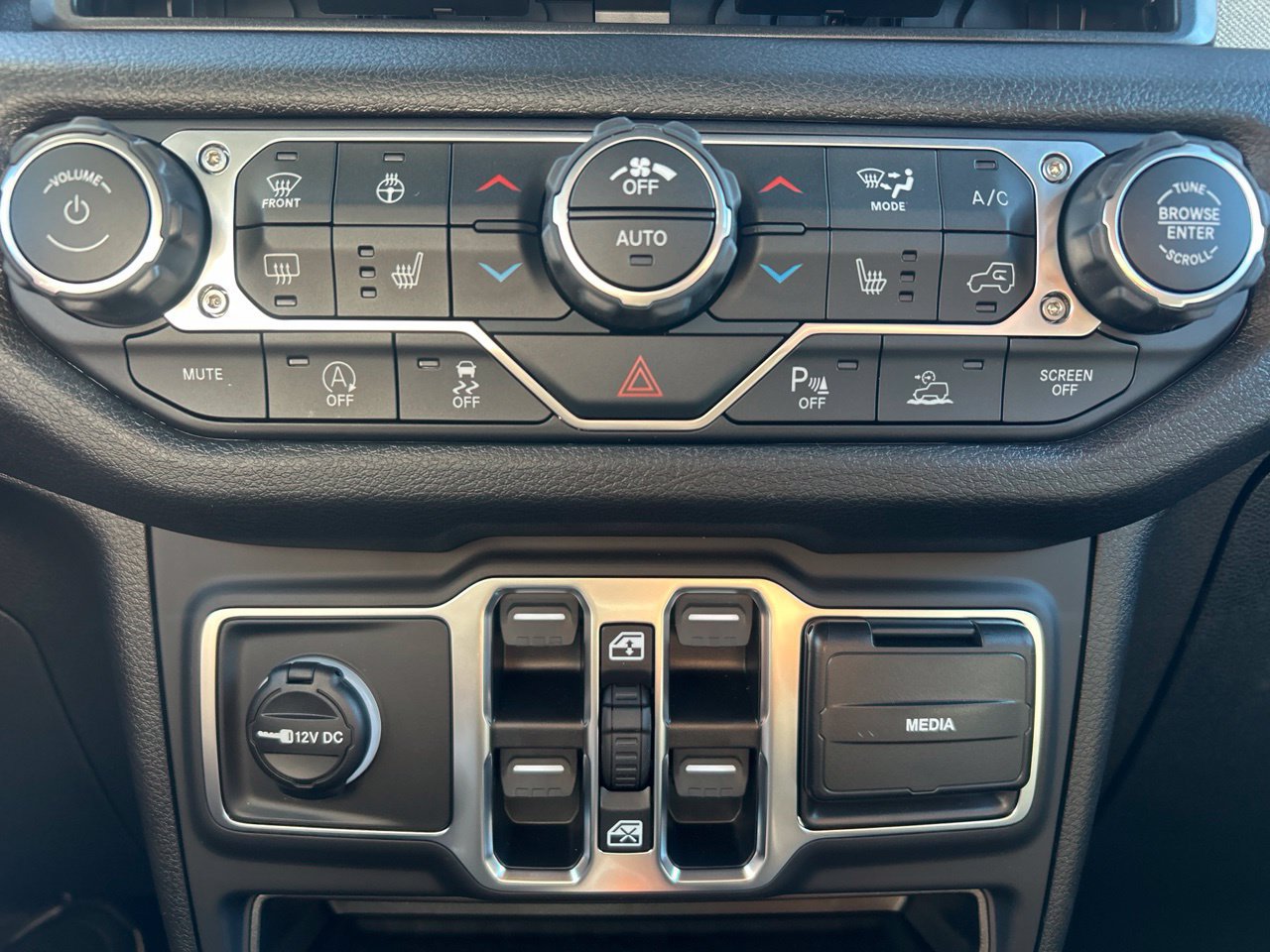 New 2027 Jeep Wrangler Unlimited Sport AWD/4WD image 22