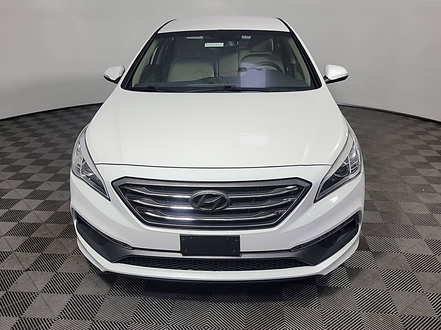 Used 2017 Hyundai Sonata Sport FWD image 12