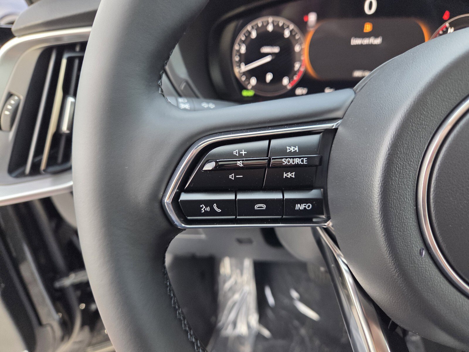 New 2026 MAZDA CX-70 3.3 Turbo w/ Premium Plus Pkg AWD/4WD image 30