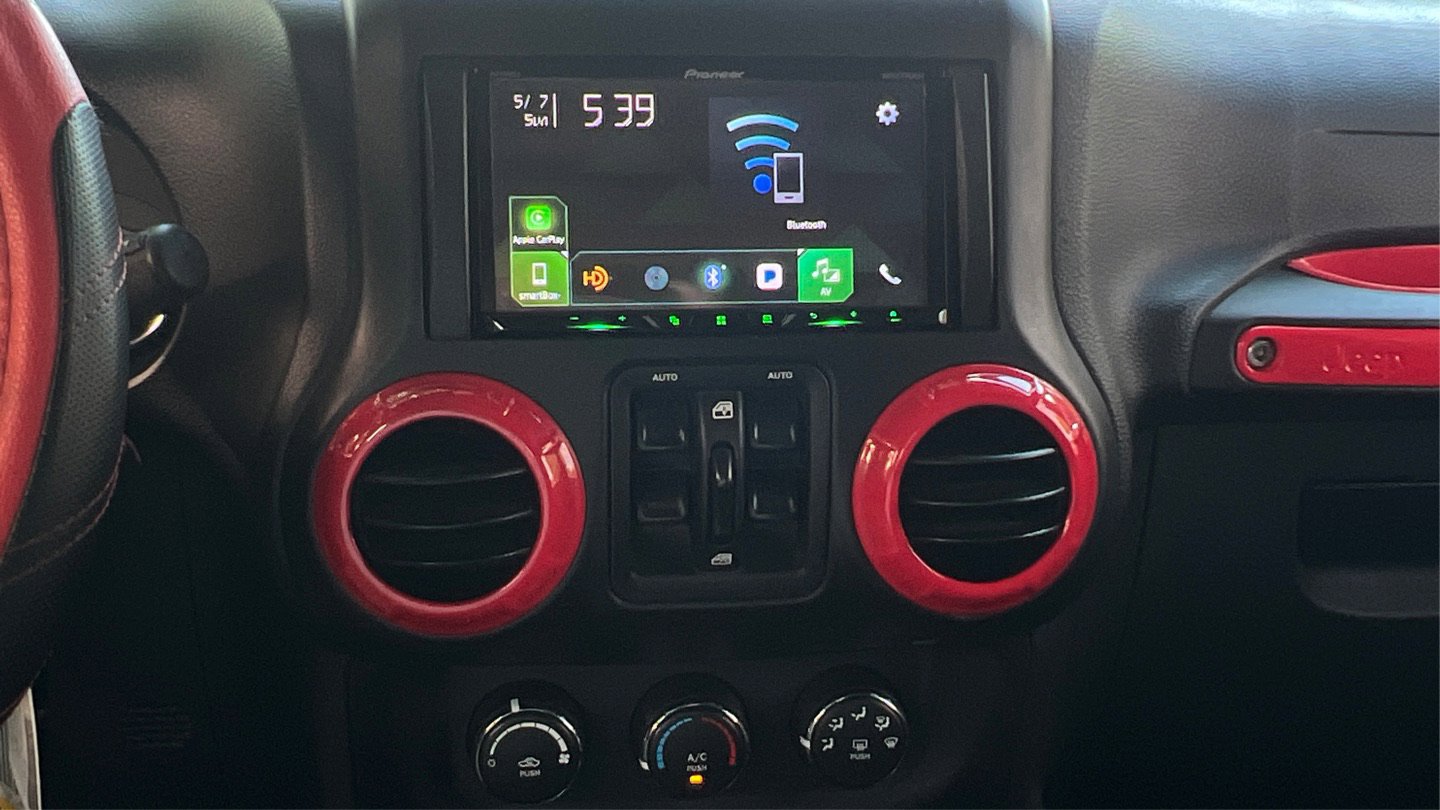 Used 2015 Jeep Wrangler Unlimited Sport w/ Quick Order Package 24S AWD/4WD image 21