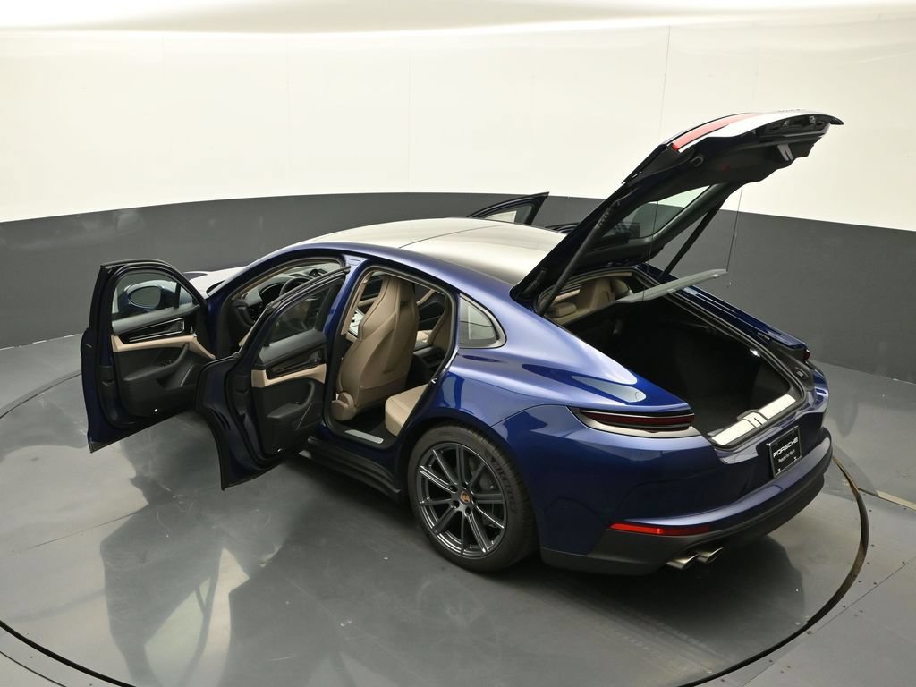 Certified 2026 Porsche Panamera 4 AWD/4WD image 28