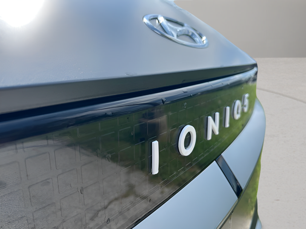 Certified 2023 Hyundai Ioniq 5 SEL AWD/4WD image 35