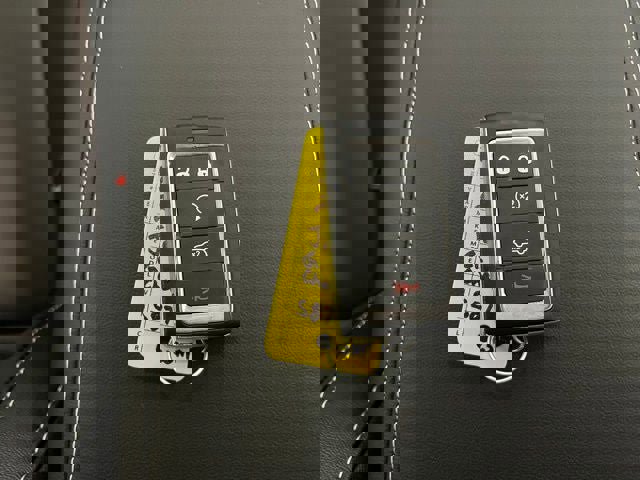 New 2025 Jeep Grand Cherokee Limited w/ Trailer Tow Package image 30