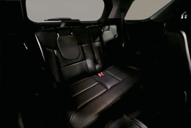 Used 2022 Ford Explorer XLT w/ Equipment Group 202A image 33