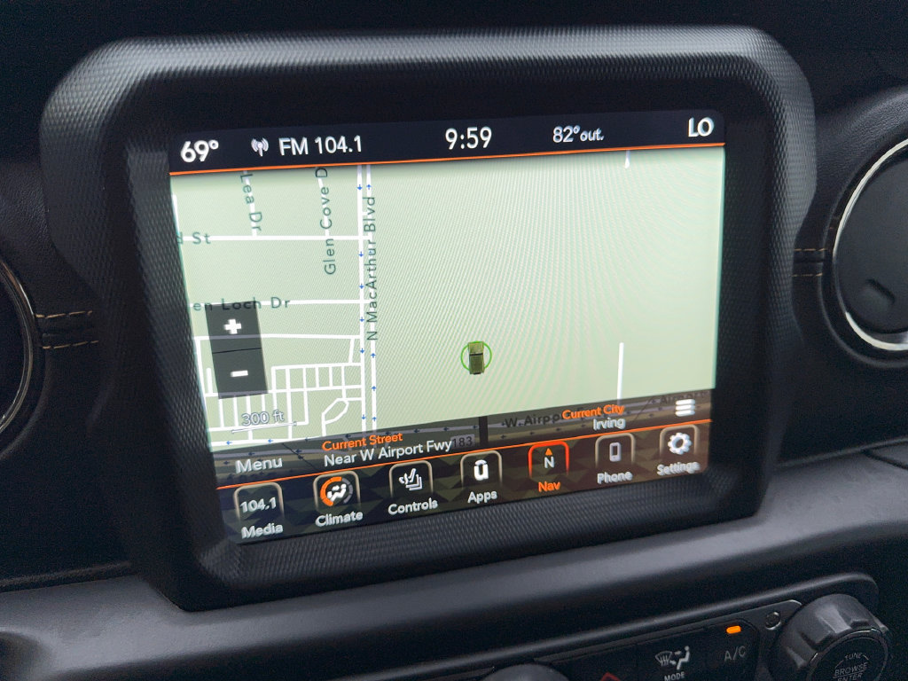 Used 2022 Jeep Wrangler Unlimited Sahara AWD/4WD image 65