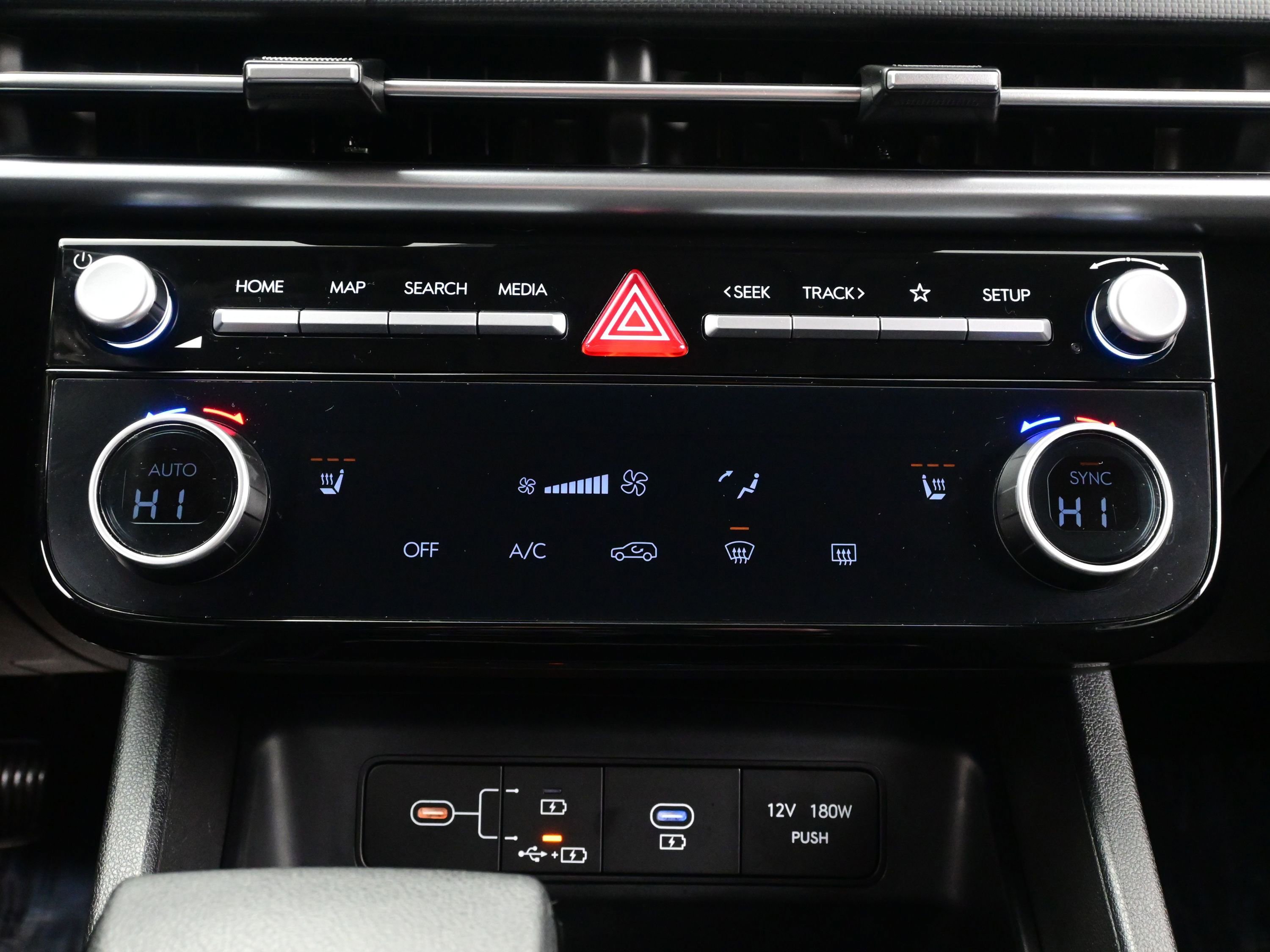 Certified 2026 Hyundai Tucson SEL image 18