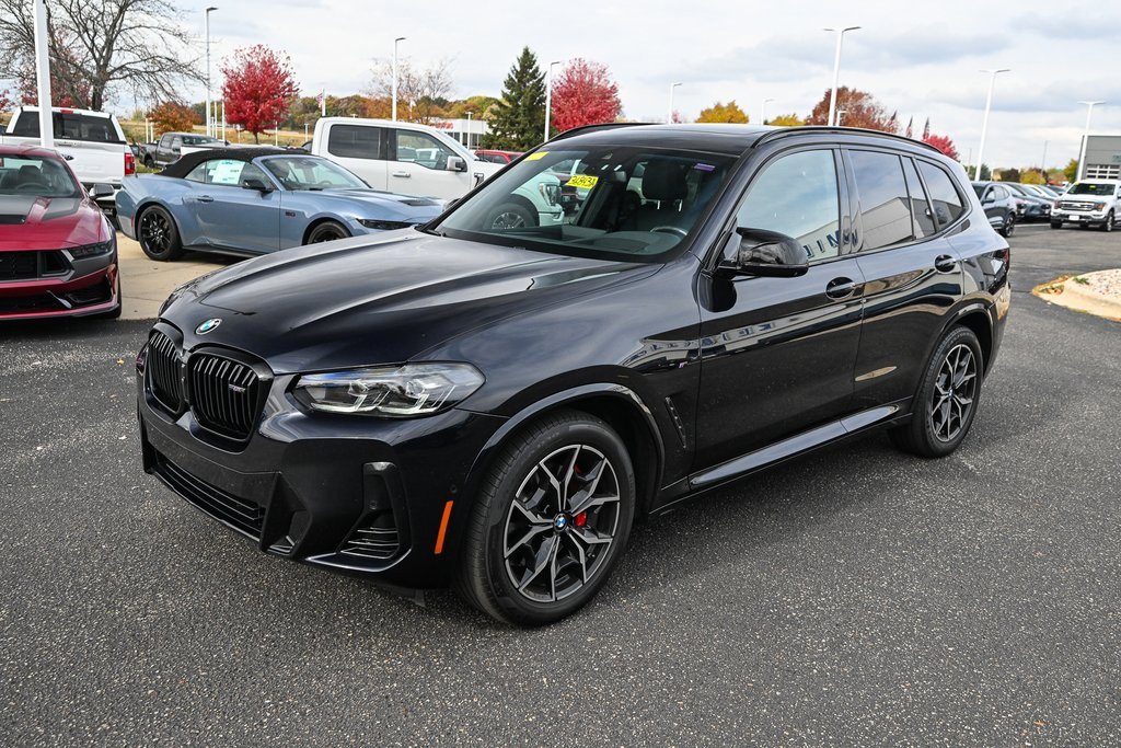 Used 2023 BMW X3 M40i w/ Premium Package image 9