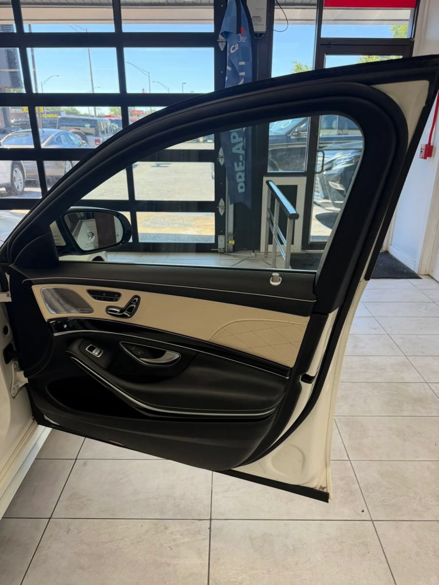Used 2019 Mercedes-Benz S 560 Sedan image 13