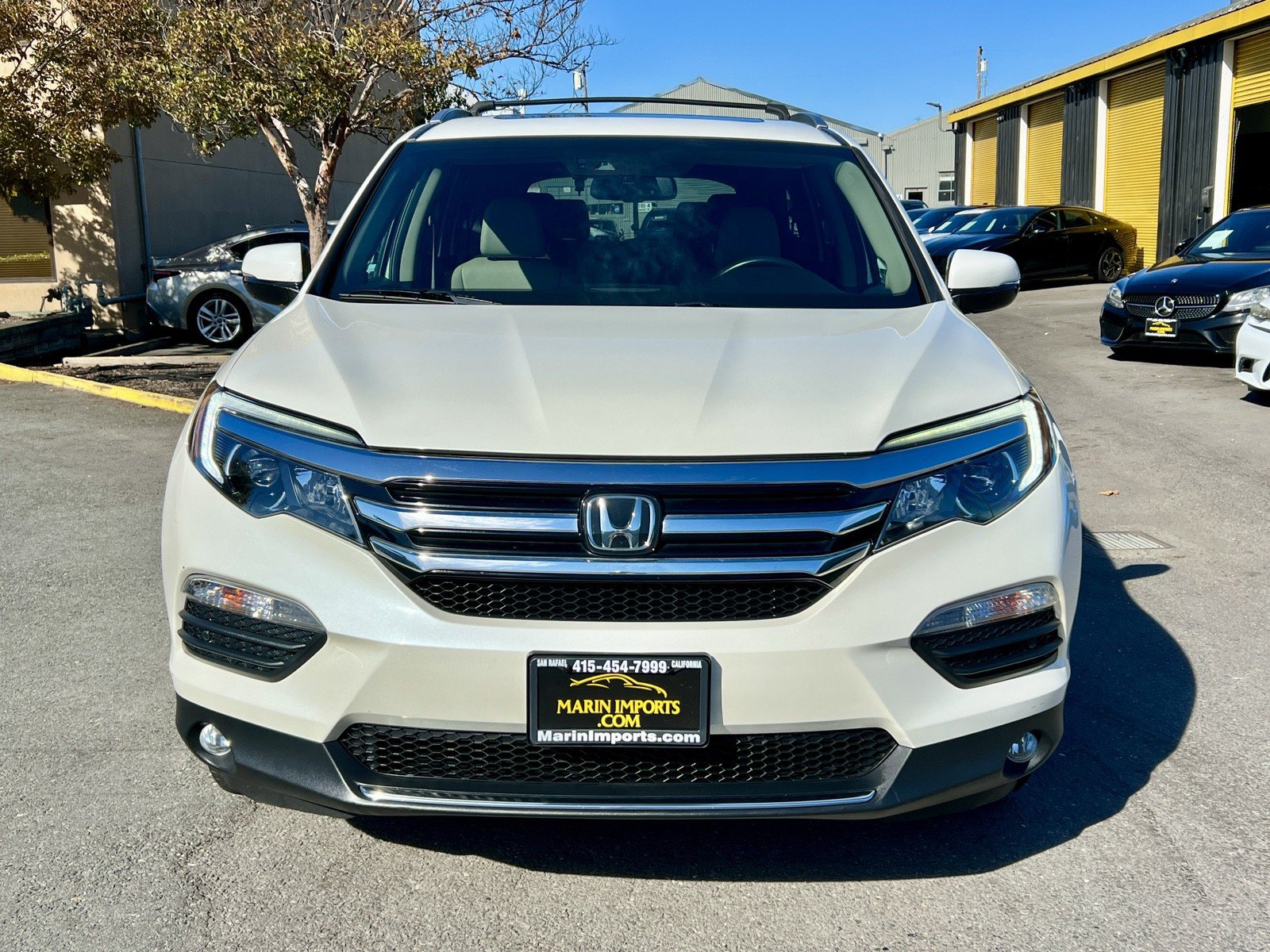 Used 2017 Honda Pilot Elite image 3