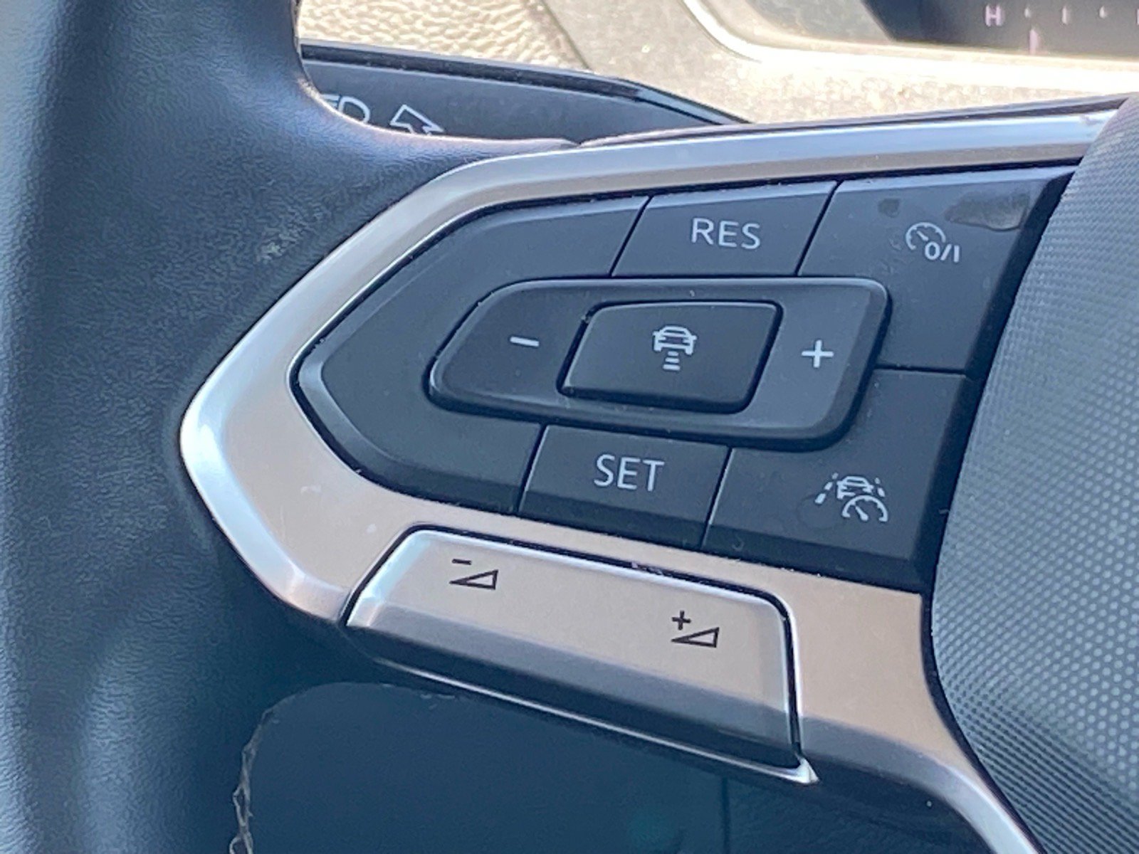 Certified 2023 Volkswagen Tiguan S w/ IQ.Drive Package FWD image 7