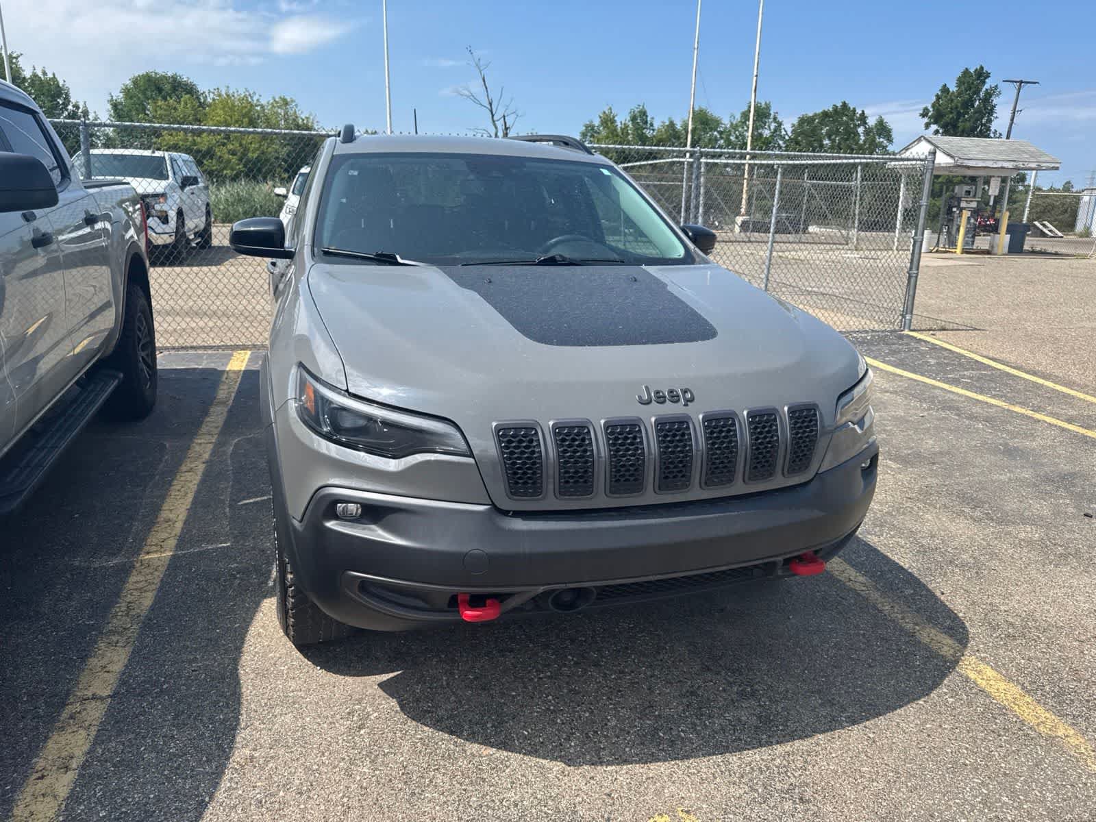 Used 2022 Jeep Cherokee Trailhawk w/ Sound & Nav Group AWD/4WD image 25