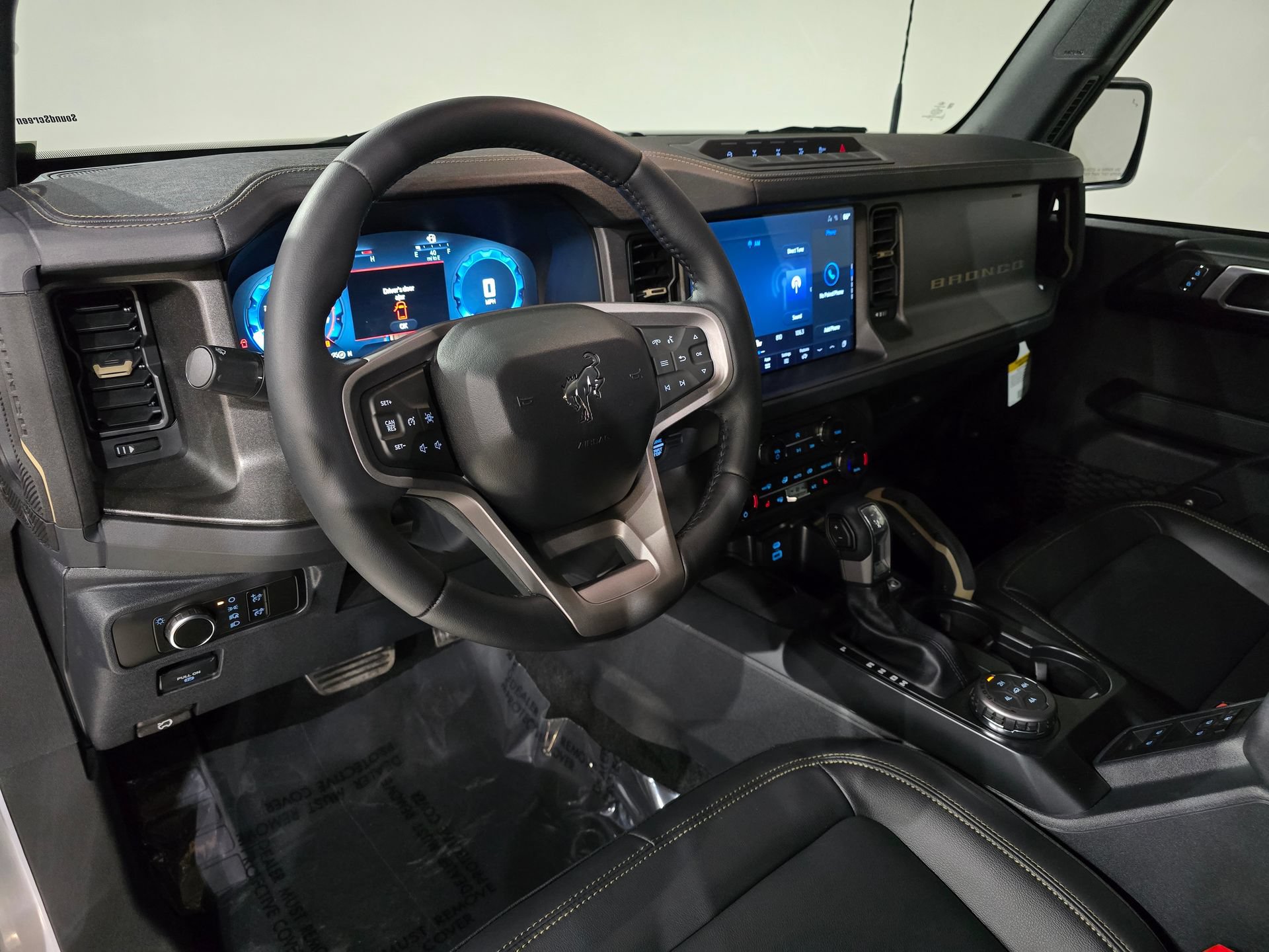 New 2025 Ford Bronco Badlands w/ Sasquatch Package AWD/4WD image 18