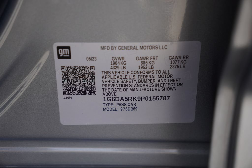 Used 2023 Cadillac CT4 Luxury w/ Cold Weather Package RWD image 9