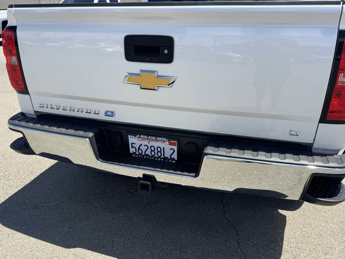 Used 2018 Chevrolet Silverado 1500 LT w/ LT Eassist Package RWD image 9