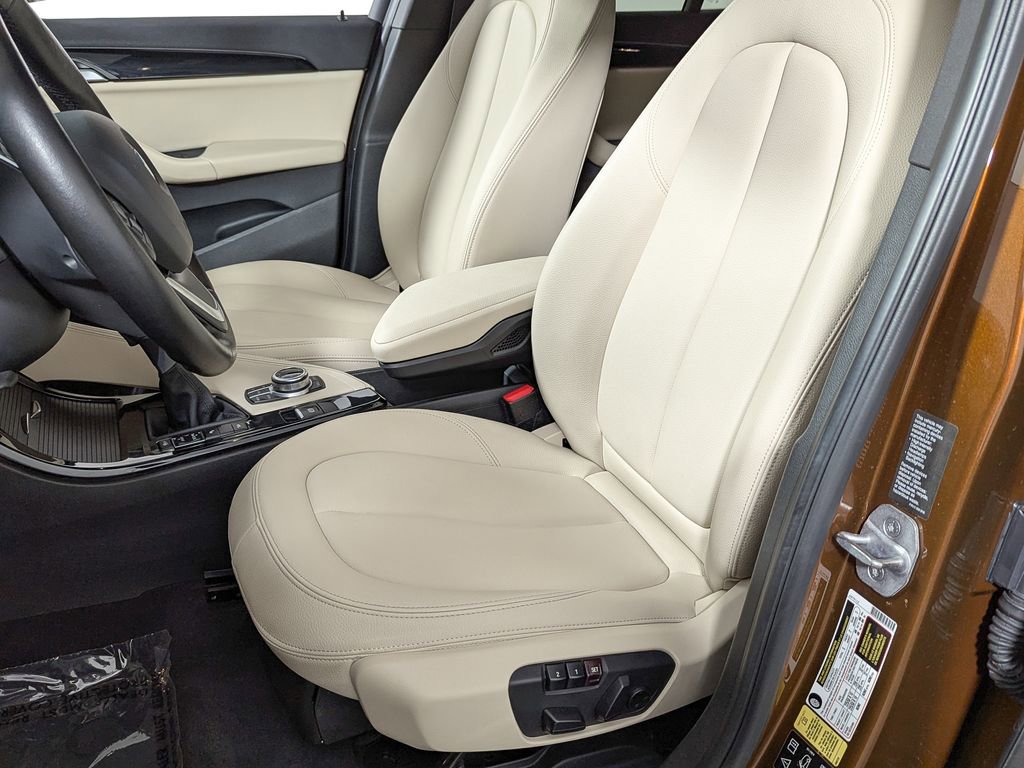 Used 2017 BMW X1 xDrive28i image 17