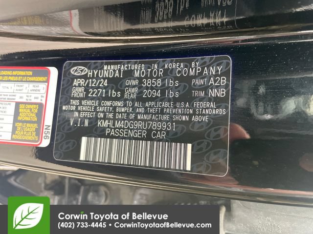 Used 2024 Hyundai Elantra SEL FWD image 28