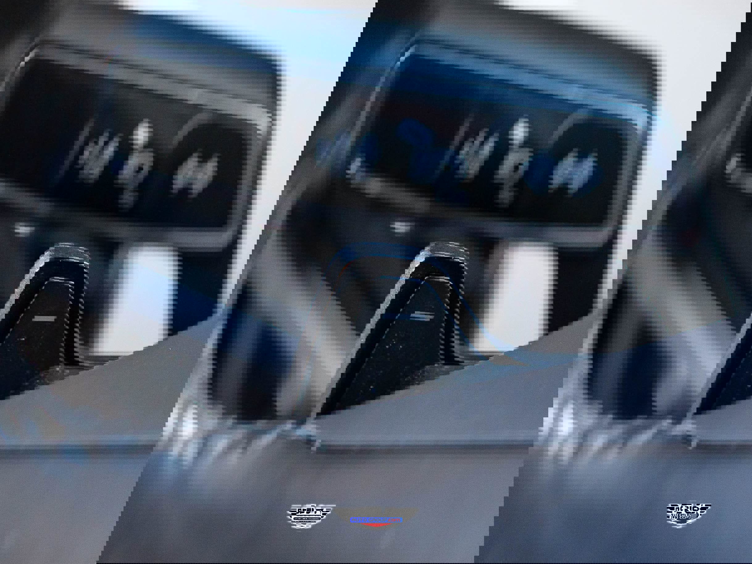 Used 2018 Lincoln Navigator Select w/ Technology Package image 30