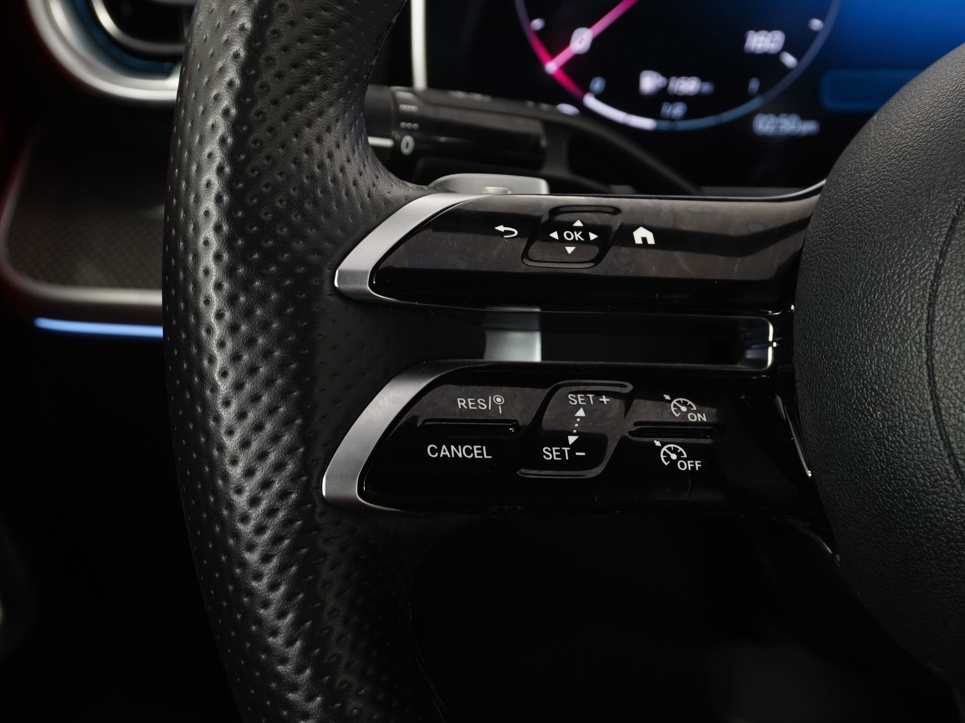 Used 2024 Mercedes-Benz CLE 300 4MATIC Cabriolet image 22