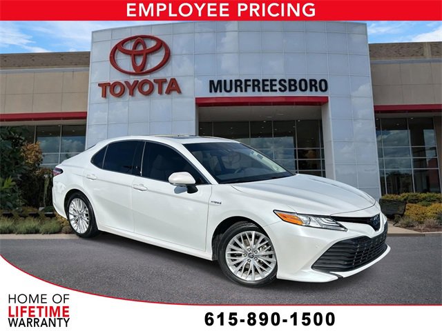 Used 2018 Toyota Camry XLE image 1
