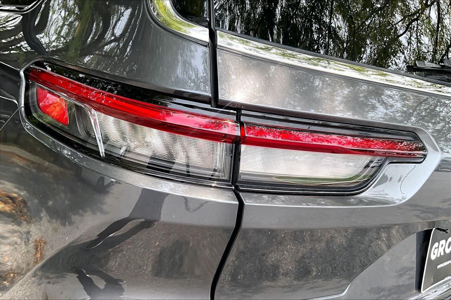 Used 2022 Jeep Grand Cherokee L Limited RWD image 28