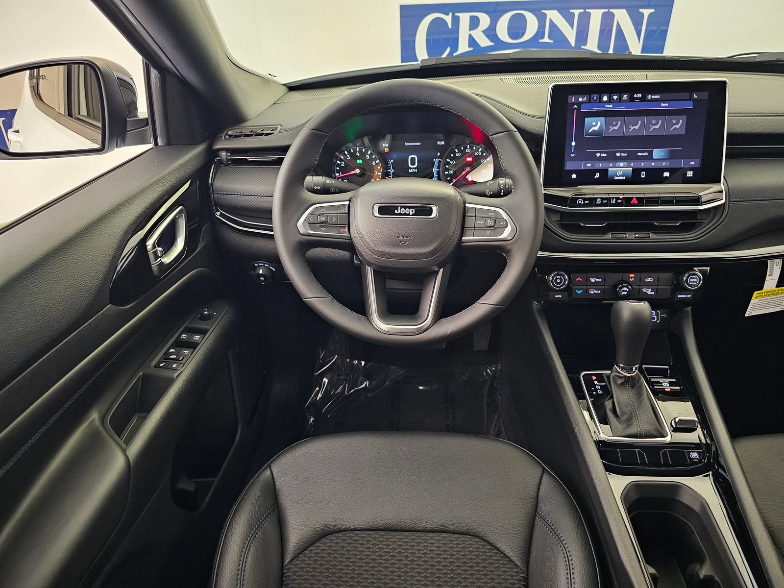 New 2026 Jeep Compass Latitude AWD/4WD image 17