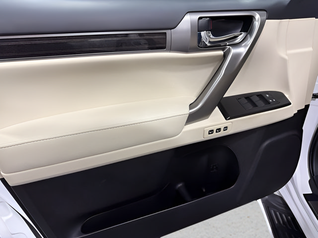 Used 2022 Lexus GX 460 Premium w/ Premium Plus Package AWD/4WD image 9