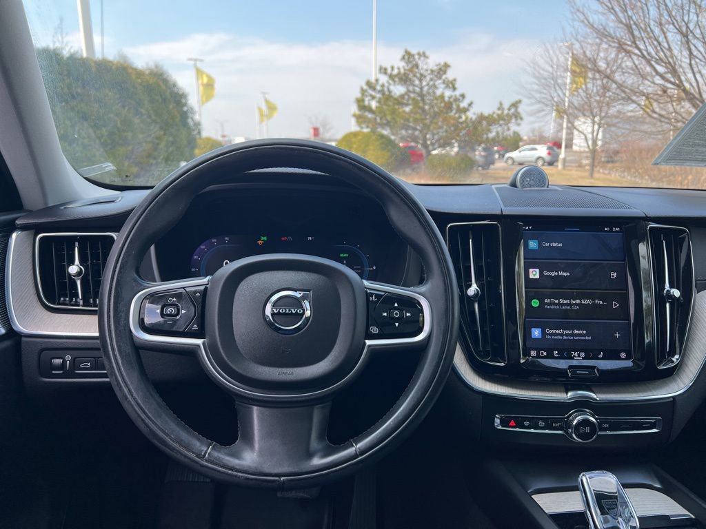 Used 2022 Volvo XC60 T8 Inscription image 26