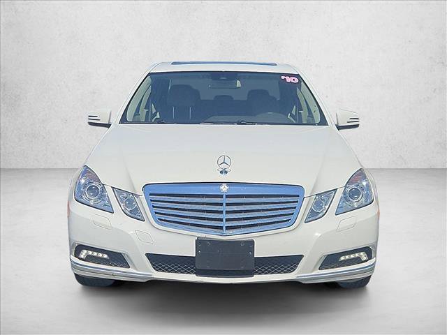 Used 2010 Mercedes-Benz E 350 4MATIC Sedan image 2