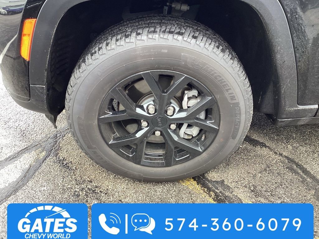 Used 2025 Jeep Grand Cherokee L Altitude image 34